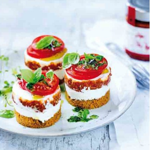 Mini Cheesecakes with Tomato, Basil & Bell Pepper Delice