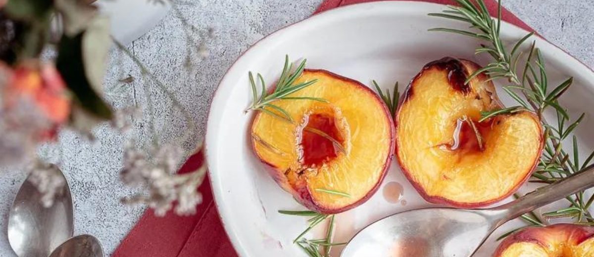 Roasted Peaches with thyme