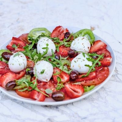 Tomato and strawberry carpaccio with hibiscus