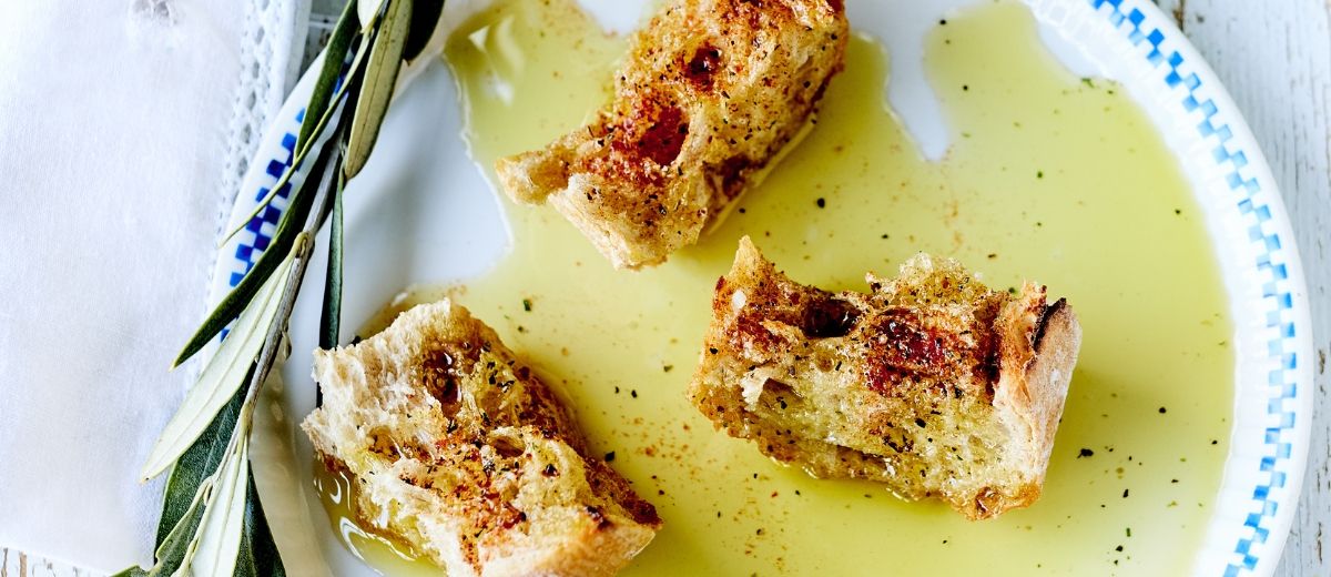 Olive & Basil Appetizer Bread
