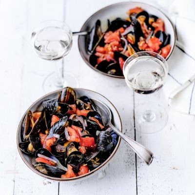 Mussels, tomato & Espelette Pepper